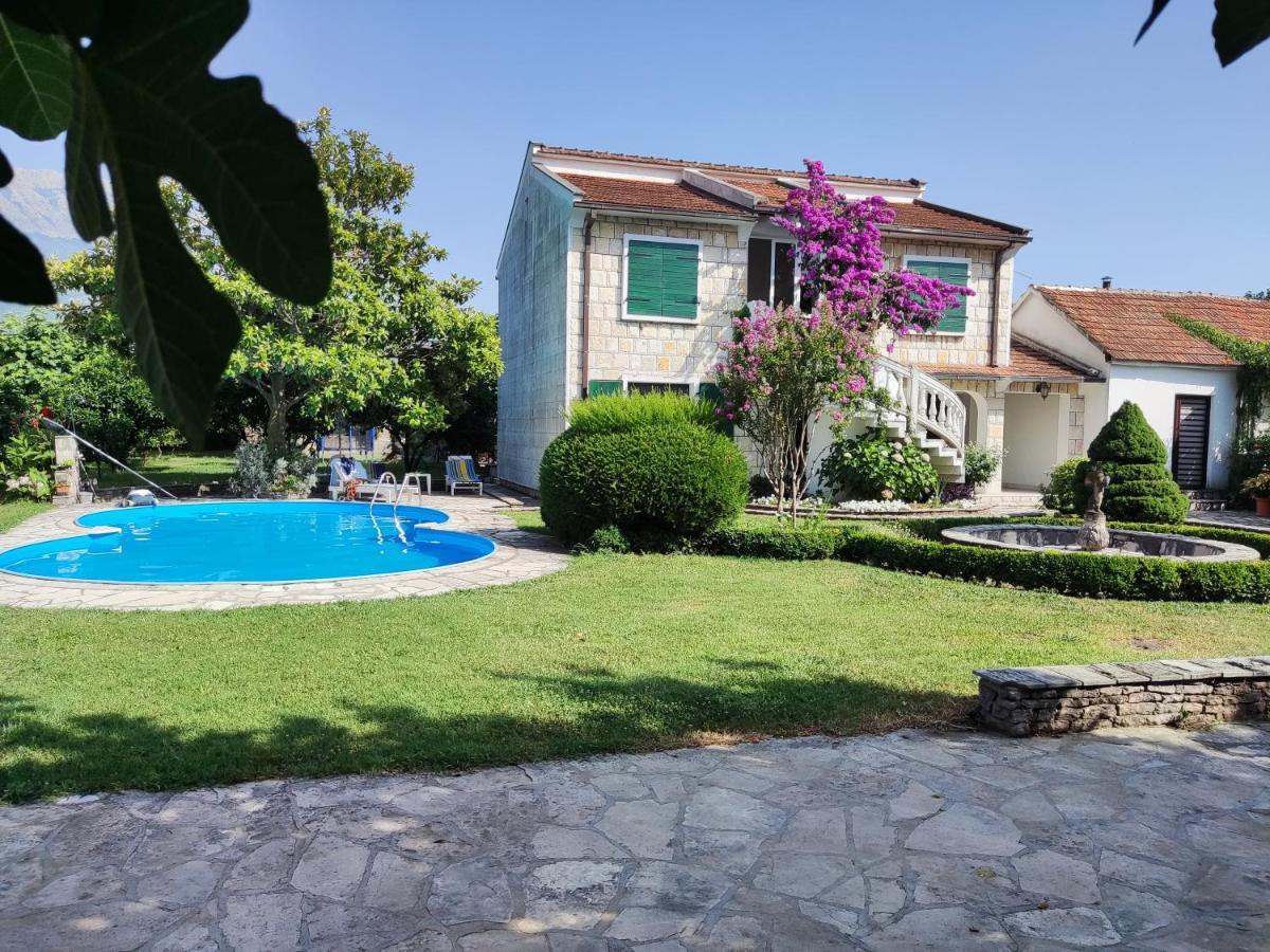 فيلا Leisure House Jovovic بار المظهر الخارجي الصورة